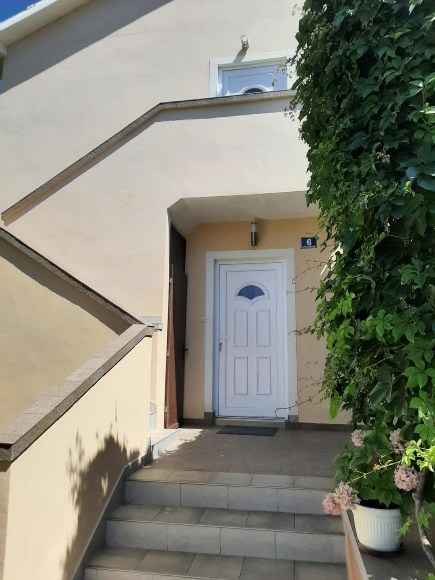 Apartmani Marija Povljana Ruang foto