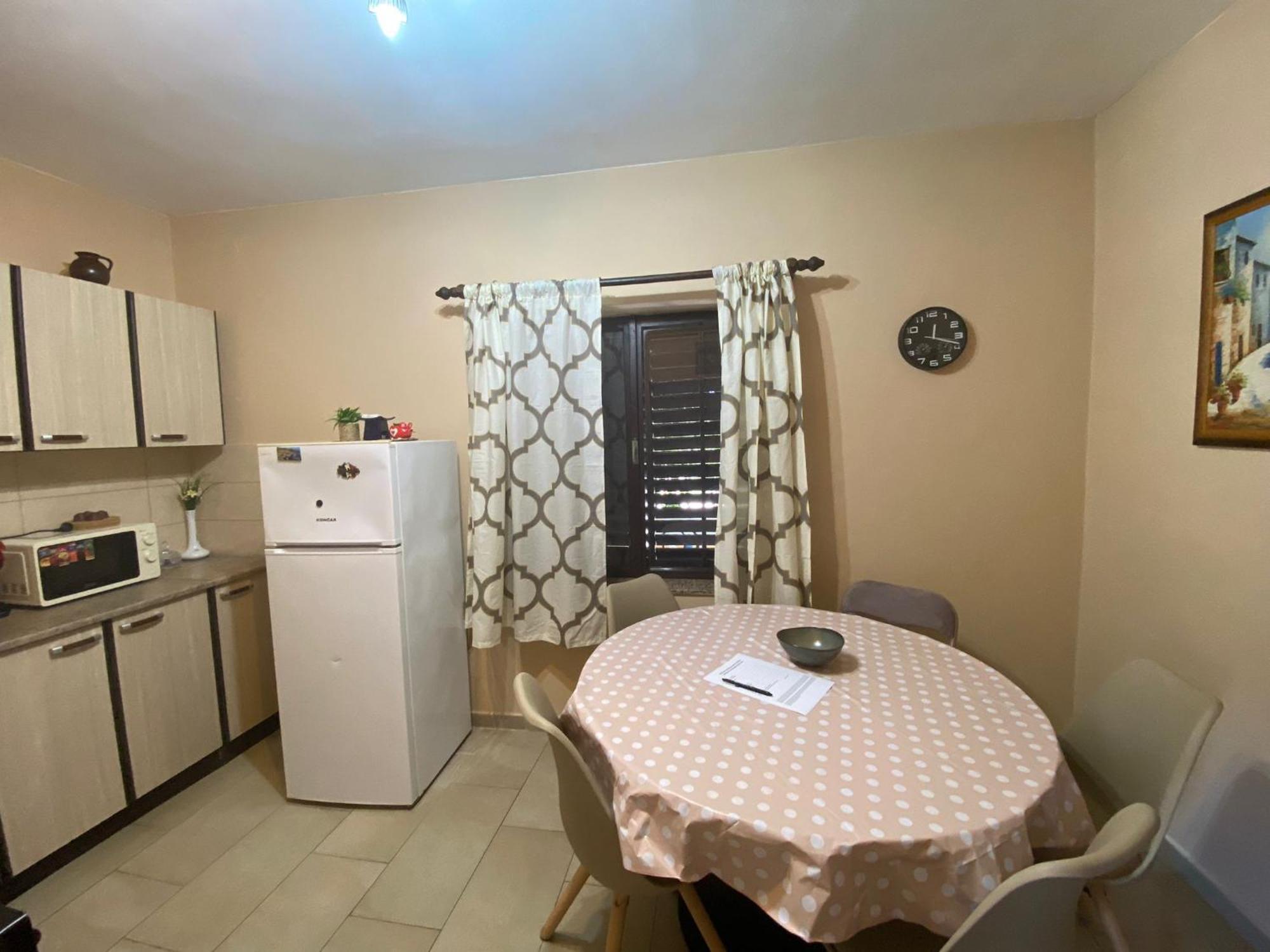 Apartmani Marija Povljana Bagian luar foto